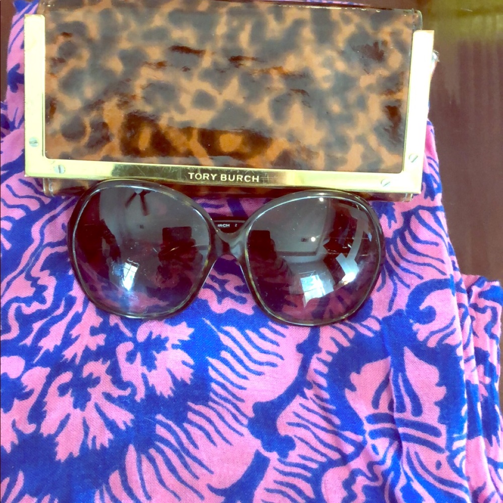 Tory Burch sunglasses with case
